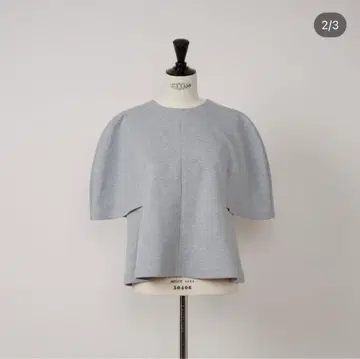 Heve 퍼프 쉘 상의