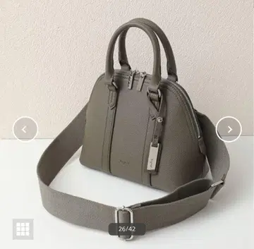 Ungrid 언그리드 / WIDE SHOULDER HANDBAG