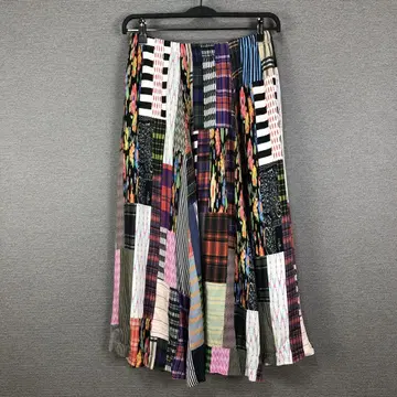 언리얼에이지 SLIM&LONG PATCHWORK PRINT SKIRT