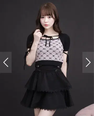 지뢰 양산형 pium 케이프 레이어드 모노그램 니트