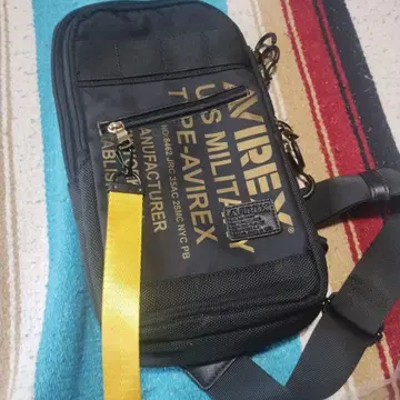 AVIREX 숄더백 블랙