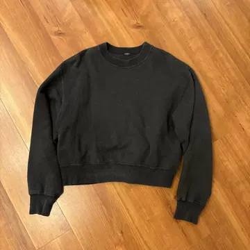 LOEFF 다크 그레이 크롭 트레이닝복