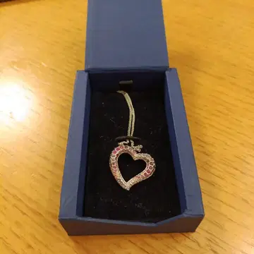 Swarovski 하트 모양 목걸이