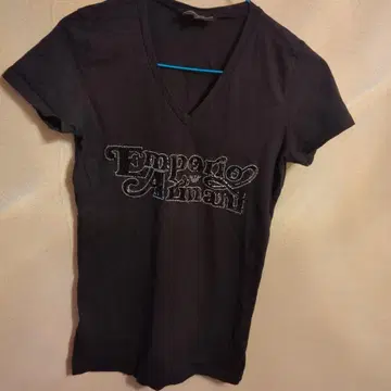 Emporio Armani 블랙 T셔츠 42