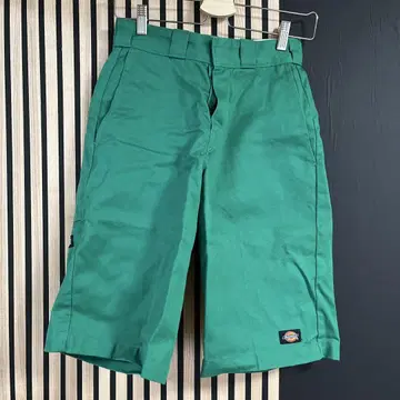 Dickies 그린 하프 팬츠 26