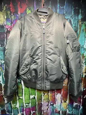 AVIREX 아비렉스 MA-1 플라이트 자켓 size XL