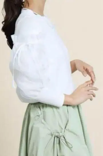 FENNEL 시어 레이어드 슬리브 니트탑 화이트 9호