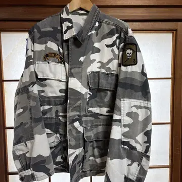 카모플라쥬 밀리터리 자켓 패치 포함