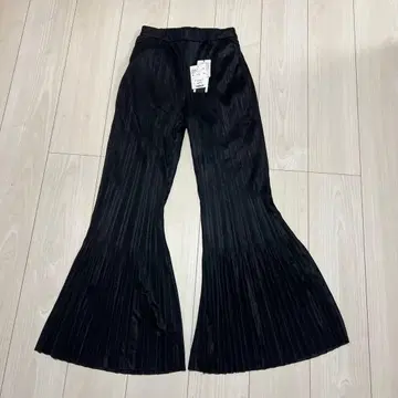새상품! PAGEBOY 블랙 와이드 팬츠 F 사이즈