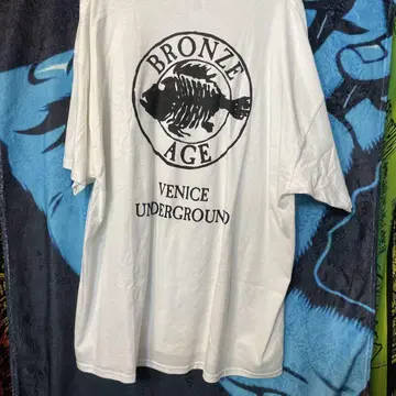 BRONZE AGE USA 모델 VENICE UNDERGROUND 셔츠