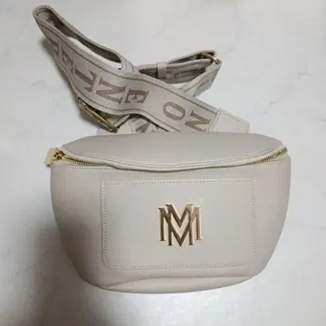 미야노 마모루 바디 백 투어 굿즈