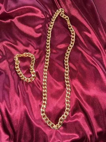 금 목걸이 팔찌 상자 없음