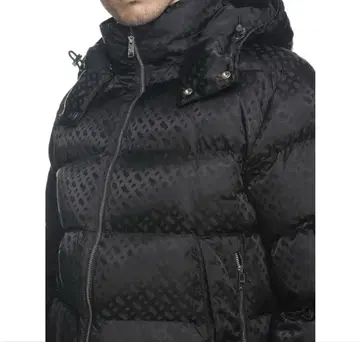 새상품급 HUGO BOSS 블랙 다운 자켓 패턴