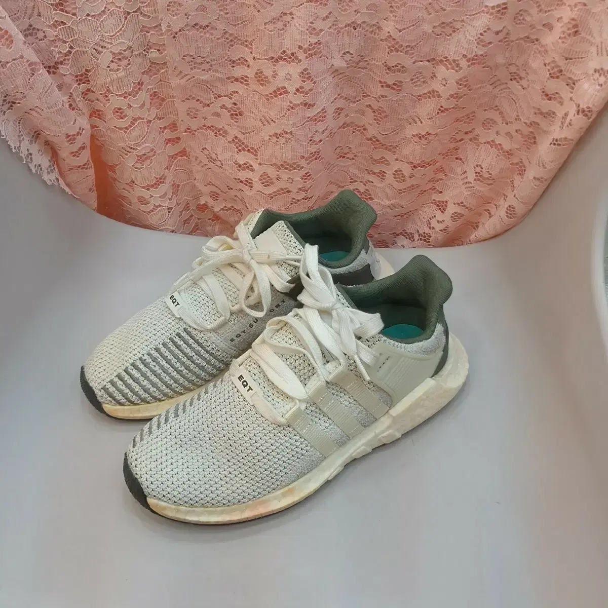 Adidas EQT Sneakers Ivory 265mm