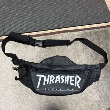 THRASHER 숄더백