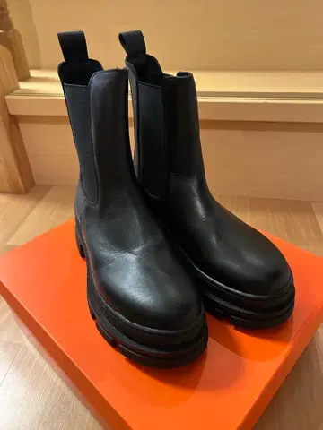 REMME 사이드 고어 부츠
