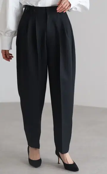 마레 mare Tuck Belt Slacks 블랙 S