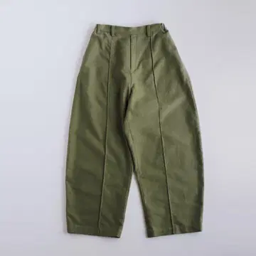 10 HANDCRAFTED MODERN 커브 팬츠 올리브 F
