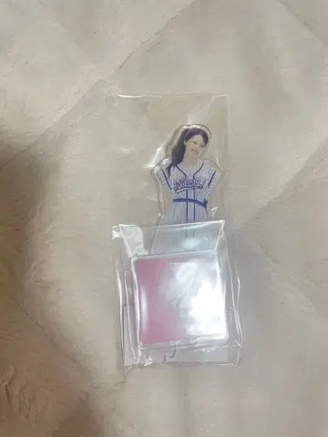 NiziU 아야카 아크릴 스탠드 U + 랜티큘러