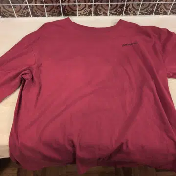 Patagonia T셔츠 XL 사이즈 보르도
