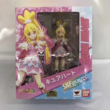S.H.Figuarts 큐어 하트 [ 두근두근! 프리큐어 ]