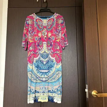 ETRO 예쁜 색상, 올 패턴 반팔 원피스, ETRO 촉감 최고입니다