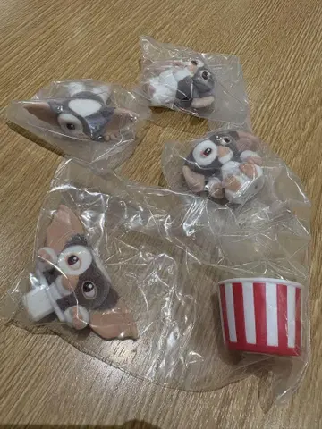 GREMLINS 그렘린 캡슐 플로키 가챠 컴프 전 4종