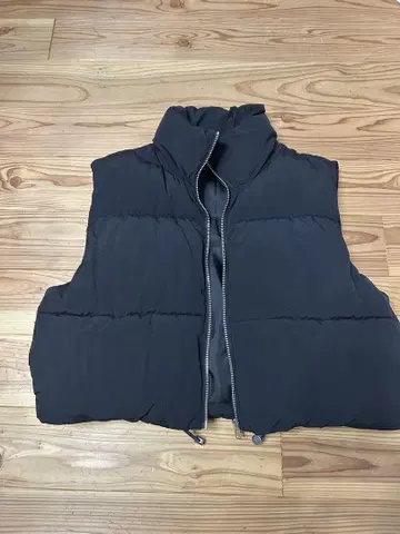 H&M 다운 베스트 M 사이즈