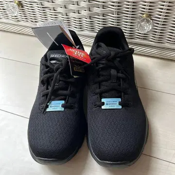 SKECHERS 블랙 스니커즈 26cm 남성용