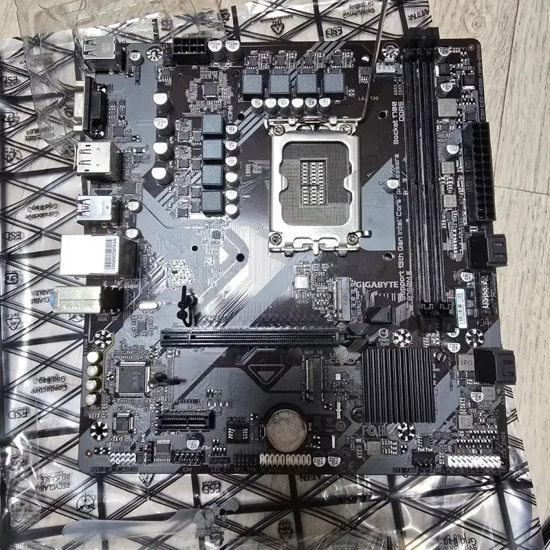 기가바이트 b760m e