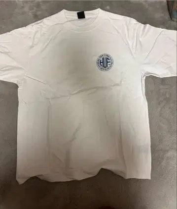 HUF 화이트 T셔츠
