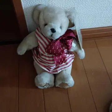 Merrythought 봉제 인형 크림색