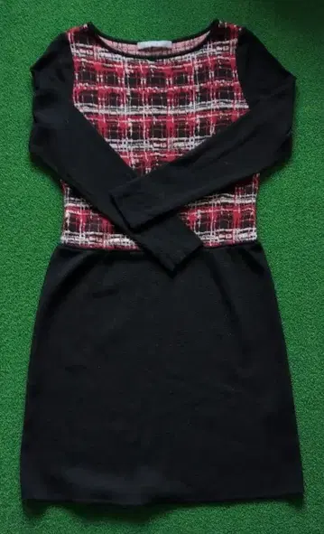 띠어리 루즈 체크 무늬 블랙 긴팔 니트 원피스 사이즈 40