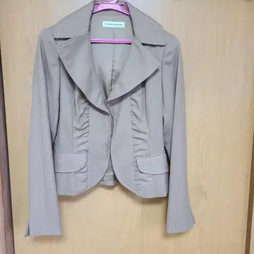 히로코코시노 베이지 테일러드 자켓
