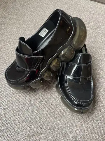 grounds JEWELRY LOAFER