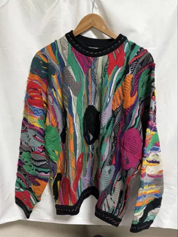 COOGI 다색 무늬 스웨터 L 사이즈