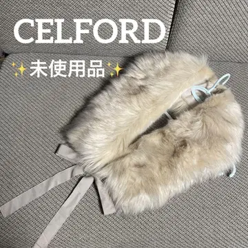 CELFORD 베이지 퍼 스톨