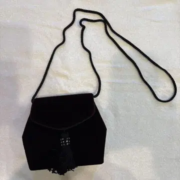 벨벳 파티 백 블랙