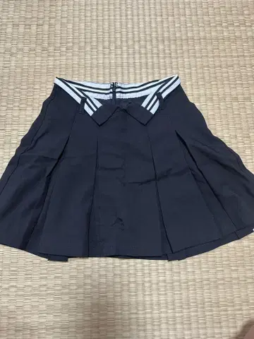 다리치 블랙 플리츠 스커트 S 사이즈