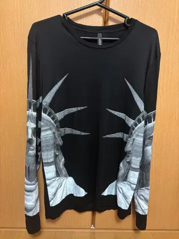 NEIL BARRETT 자유의 여신 긴팔 티셔츠 XXS