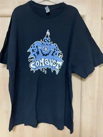 COMBUST T셔츠 2XL
