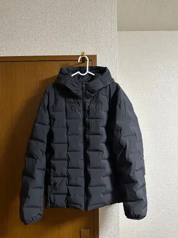 유니클로 퍼프 테크 후드티