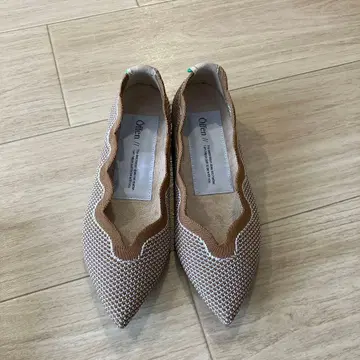 Offem 스캘럽 엣지 플랫슈즈