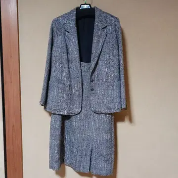 그레이 계열 트위드 정장 세트