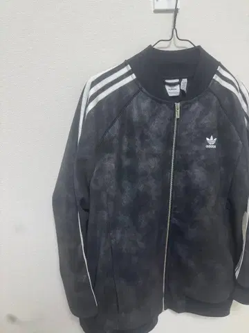 adidas 오리지널스 프리미엄 오버 사이즈 럭스 트랙탑