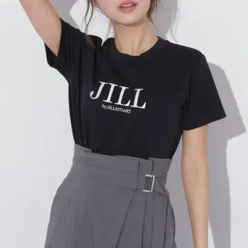 새상품급 질 바이 질 스튜어트 JILLbyJILLSTUART 블랙 티셔츠