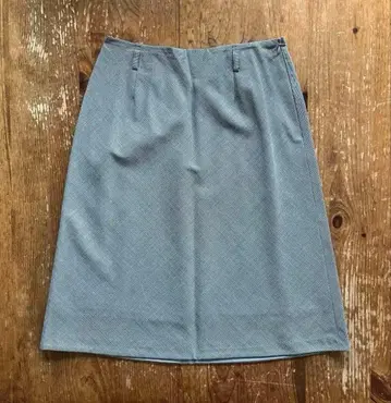 마가렛호웰 울 플레어 스커트