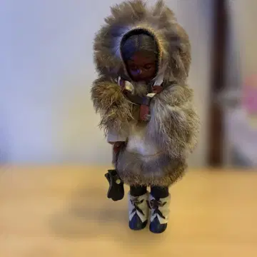 컬슨 인형 에스키모 빈티지 인형 쓰리 아이
