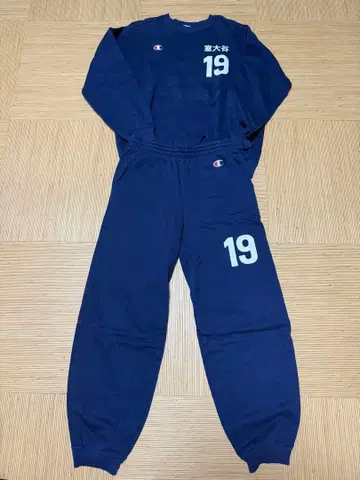 무로란 오타니 고등학교 축구부 맨투맨 Champion 네이비 사이즈 O