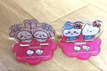 치이카와 산리오 콜라보 아크릴 스탠드